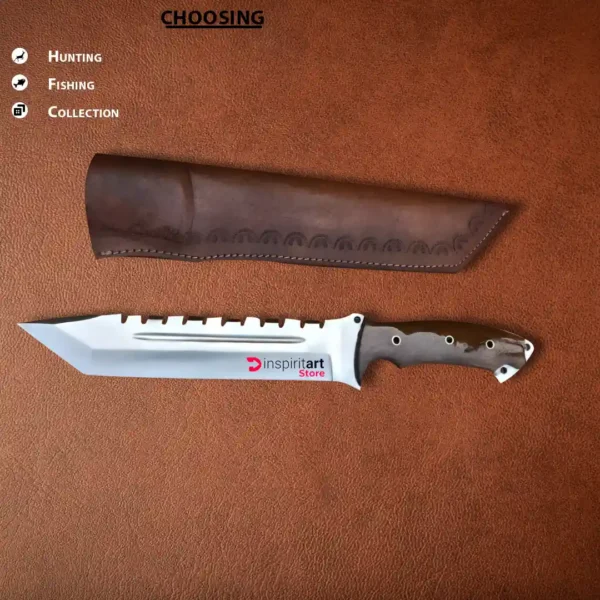 Usage of Custom Handmade Hunting Knife